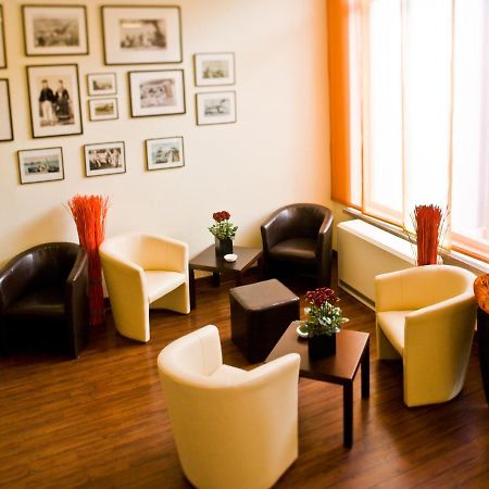 Hotel Xenia Sellin  Екстер'єр фото
